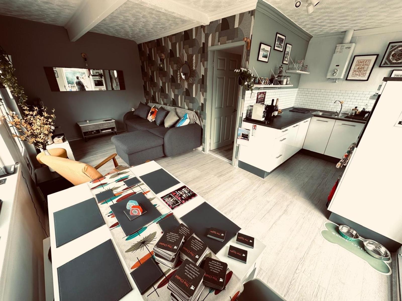 The Chalet By Hip Haus Humberston Eksteriør bilde